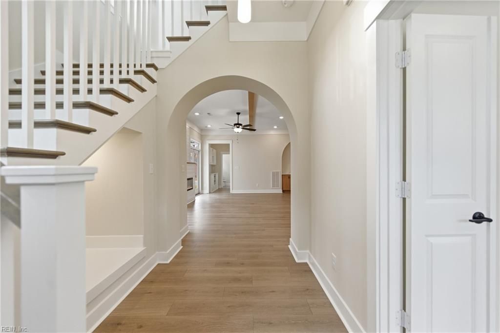 Photo of 917 Calhoun Way, Chesapeake, VA 23322 (MLS # 10637240)