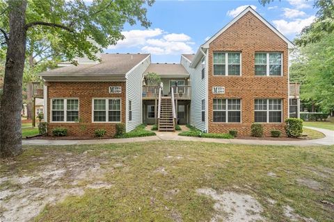 5245 Thatcher WAY Virginia Beach VA 23456