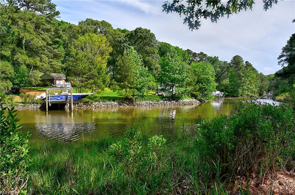 609 Thalia Point RD