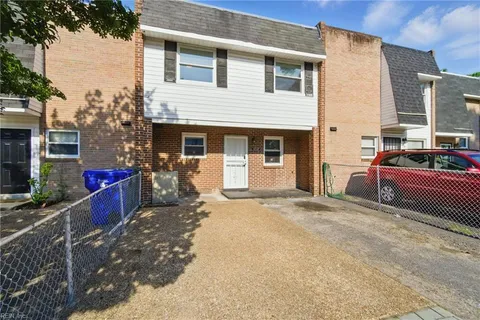 MLS: 10582616