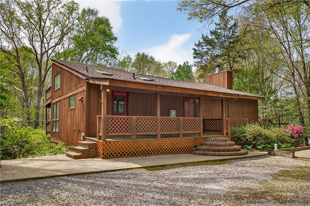 Photo of 117 Timberwood Drive, Williamsburg, VA 23188 (MLS # 10629663)