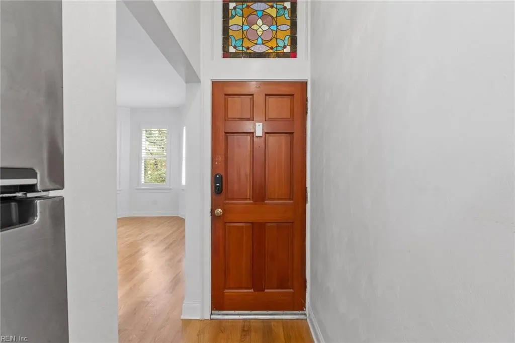 Norfolk, Virginia 23507, United States, 1 Bedroom Bedrooms, ,1 BathroomBathrooms,Residential,Active,201873