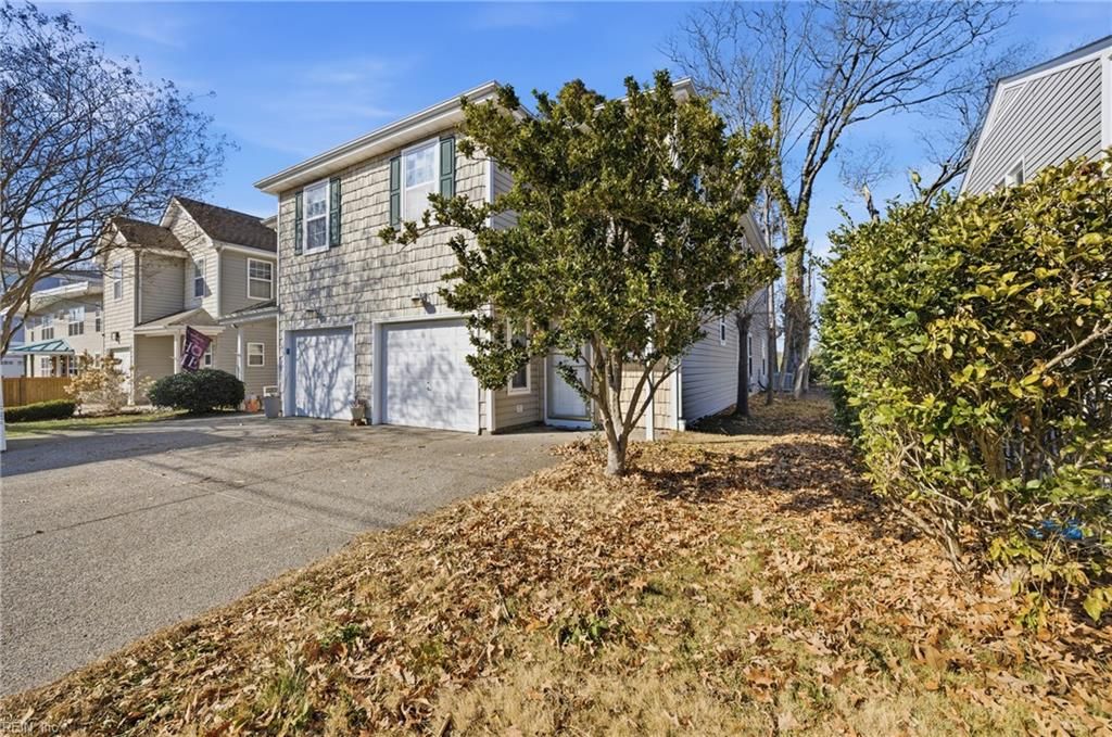 Photo of 519 26th Street, Virginia Beach, VA 23451 (MLS # 10620279)