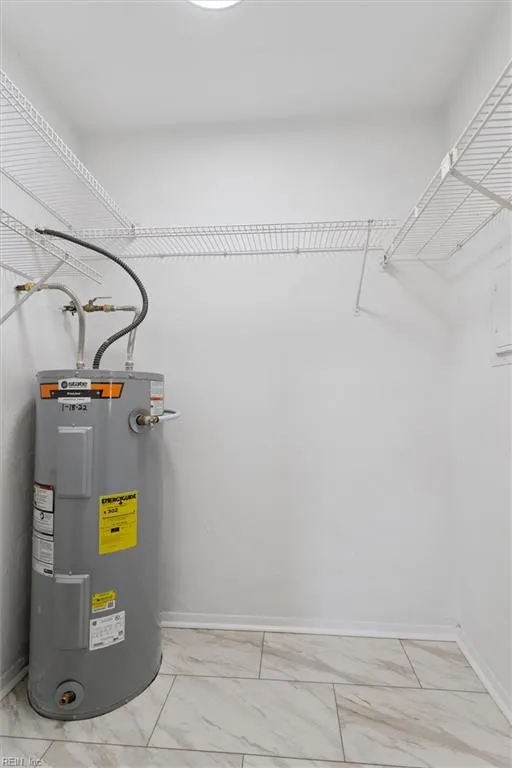 Norfolk, Virginia 23503, United States, 1 Bedroom Bedrooms, ,1 BathroomBathrooms,Residential,Active,179305