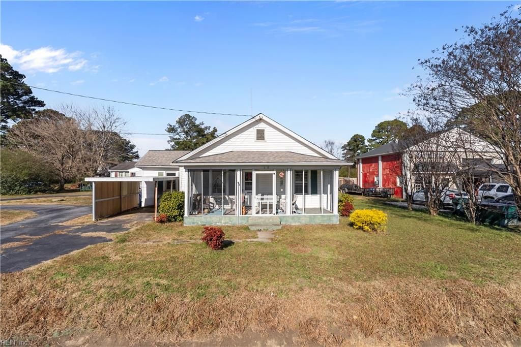 Photo of 2008 Holland Road, Suffolk, VA 23434 (MLS # 10612714)