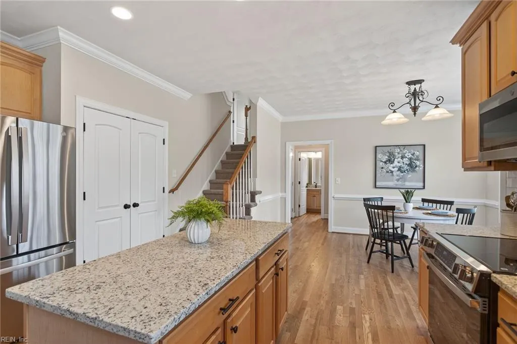 Chesapeake, Virginia 23322, United States, 5 Bedrooms Bedrooms, ,3 BathroomsBathrooms,Residential,Active,169871