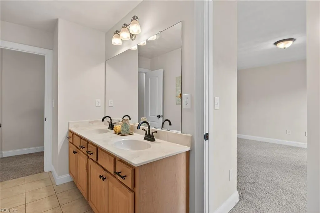 Chesapeake, Virginia 23322, United States, 5 Bedrooms Bedrooms, ,3 BathroomsBathrooms,Residential,Active,169871