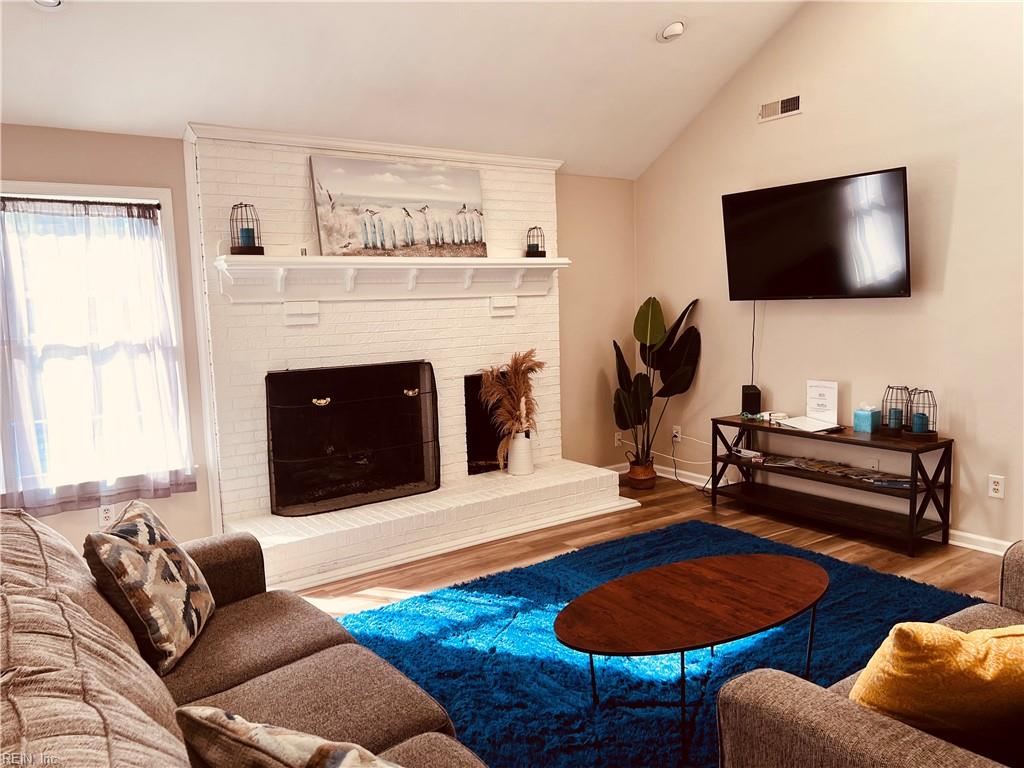 29 Fairway DR