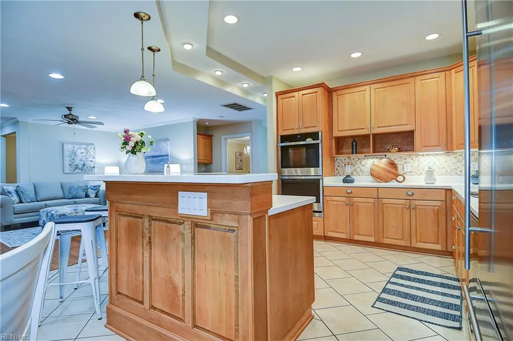 Virginia Beach, Virginia 23464, United States, 3 Bedrooms Bedrooms, ,3 BathroomsBathrooms,Residential,Active,225245