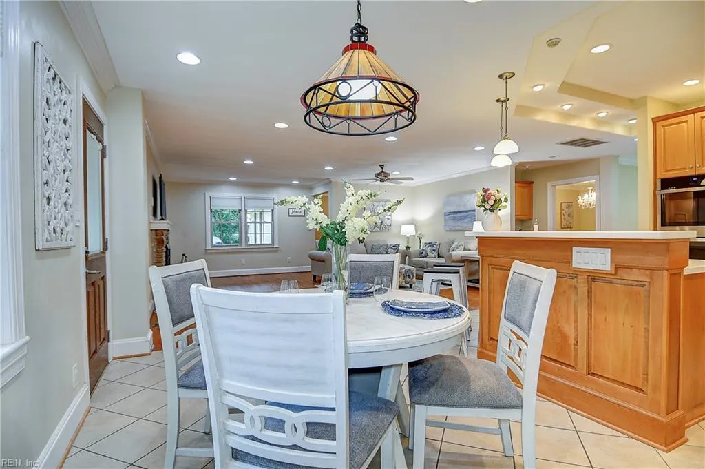 Virginia Beach, Virginia 23464, United States, 3 Bedrooms Bedrooms, ,3 BathroomsBathrooms,Residential,Active,225245