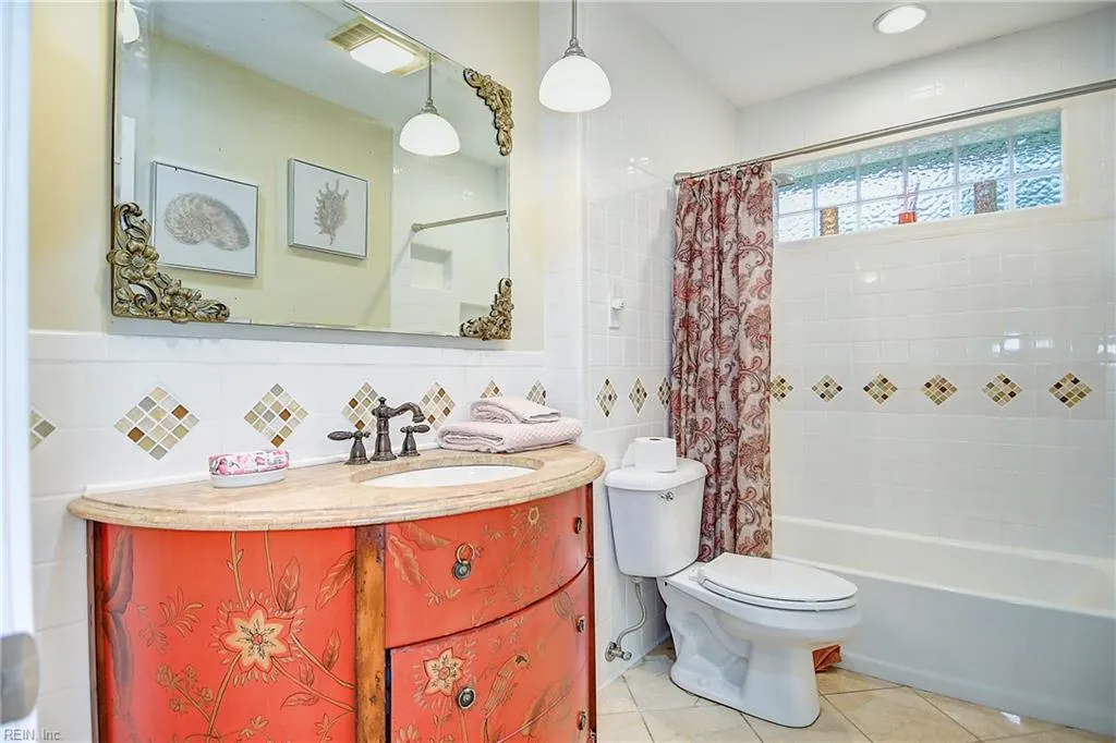 Virginia Beach, Virginia 23464, United States, 3 Bedrooms Bedrooms, ,3 BathroomsBathrooms,Residential,Active,225245