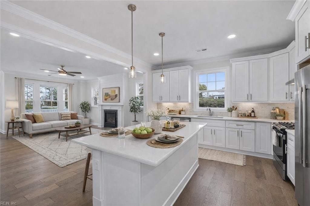 Photo of 1364 Narrow Way, Virginia Beach, VA 23451 (MLS # 10622612)