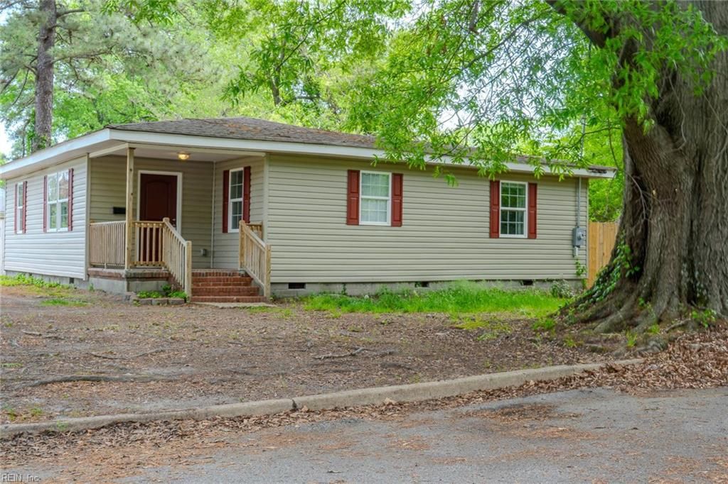 Photo of 3309 Mascott Street, Portsmouth, VA 23707 (MLS # 10613969)