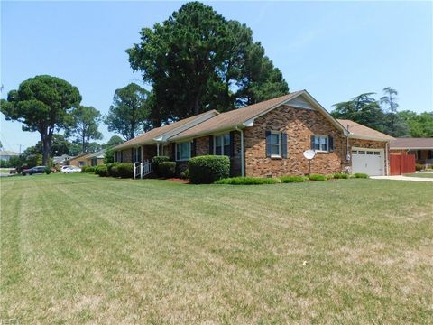 124 S Parliament Drive, Virginia Beach, VA 23462 - #: 10541270