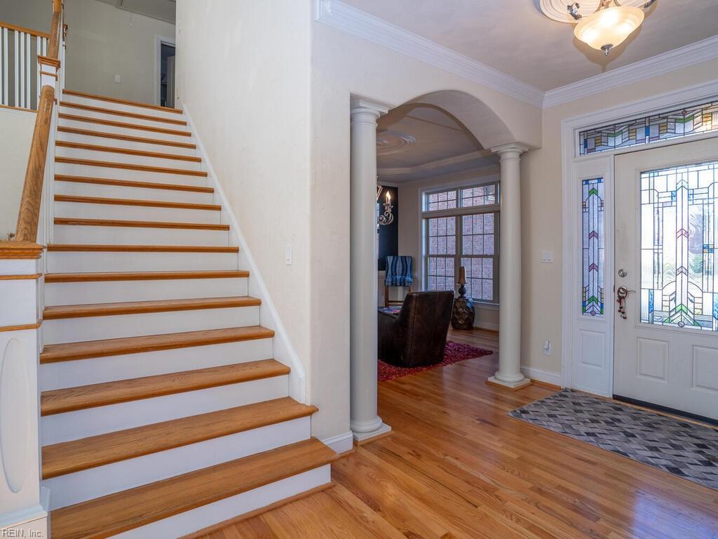 331 Greens Edge DR