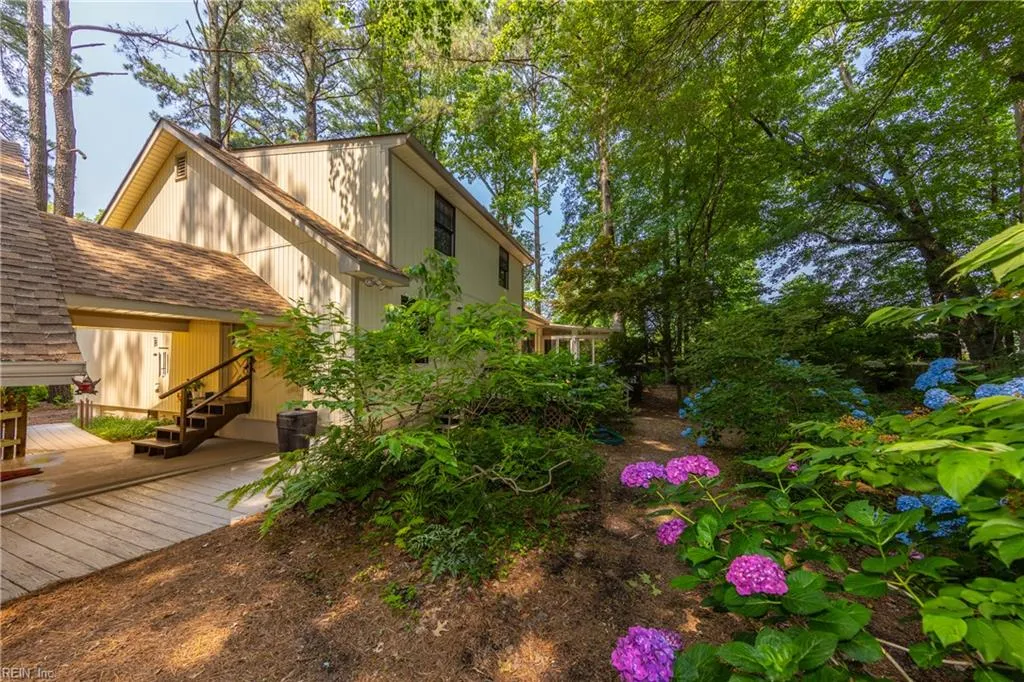 Virginia Beach, Virginia 23456, United States, 4 Bedrooms Bedrooms, ,3 BathroomsBathrooms,Residential,Pending,143569