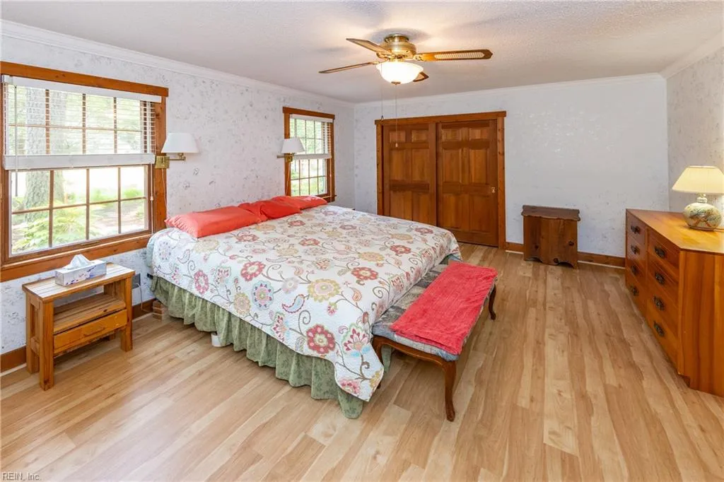 Virginia Beach, Virginia 23456, United States, 4 Bedrooms Bedrooms, ,3 BathroomsBathrooms,Residential,Pending,143569