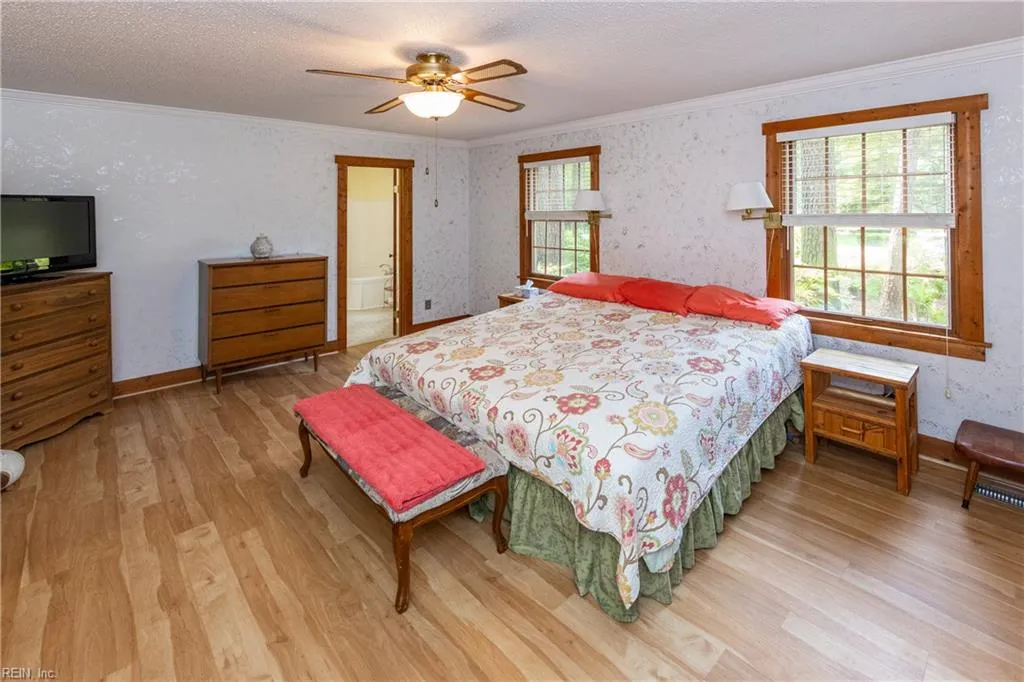 Virginia Beach, Virginia 23456, United States, 4 Bedrooms Bedrooms, ,3 BathroomsBathrooms,Residential,Pending,143569