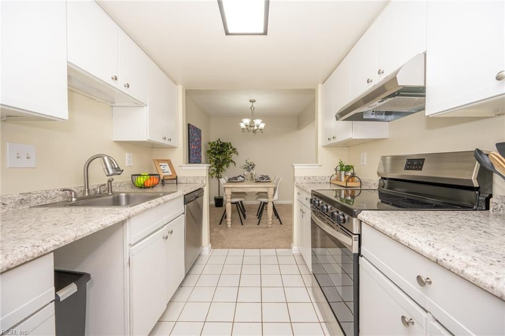 Photo of 413 Turnbridge Close, Virginia Beach, VA 23452 (MLS # 10608484)