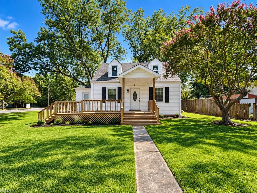 Photo of 34 Byers Avenue, Portsmouth, VA 23701 (MLS # 10655032)