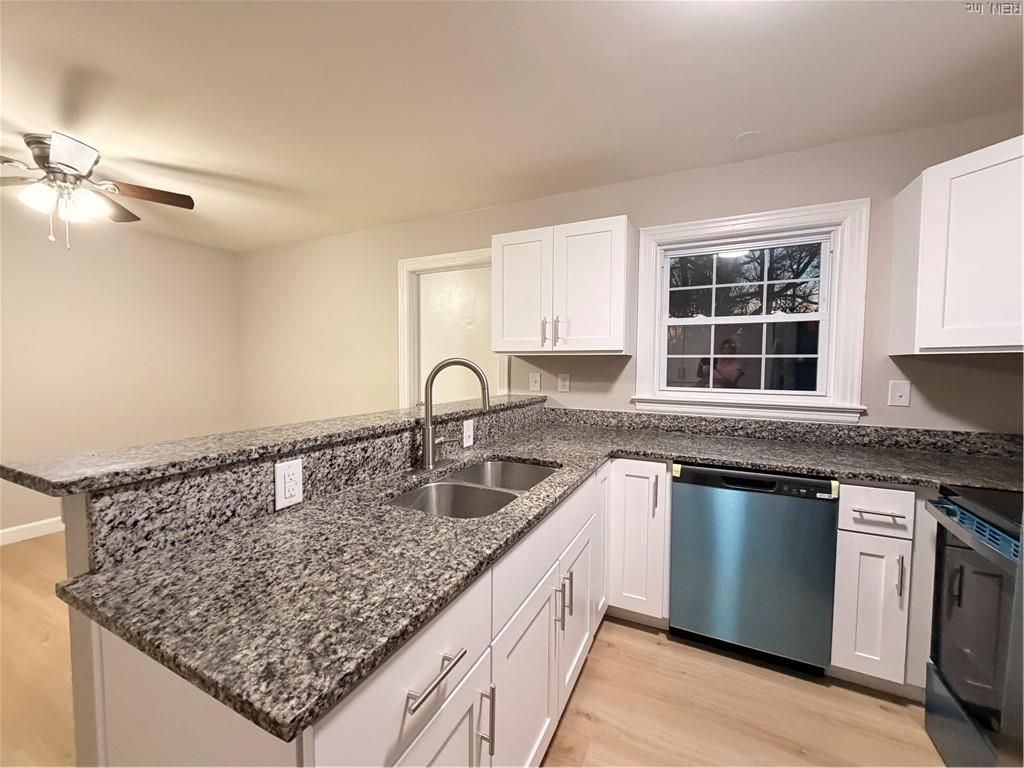 Photo of 3614 Wright Rd Road, Portsmouth, VA 23703 (MLS # 10624863)