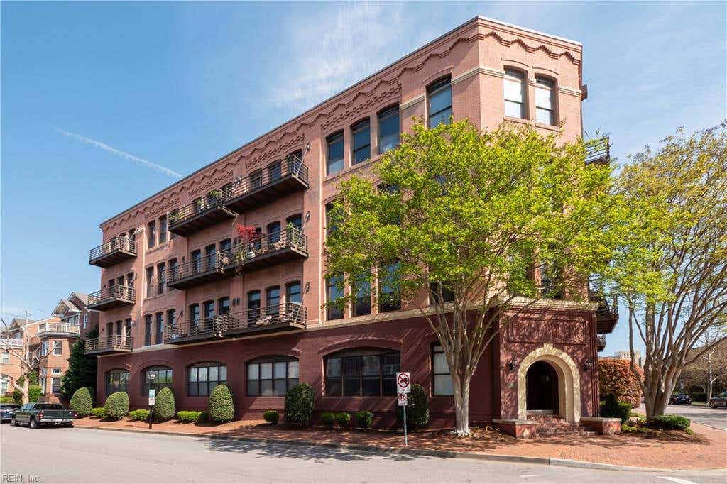 Photo of 230 W Tazewell Street #401, Norfolk, VA 23510 (MLS # 10643982)