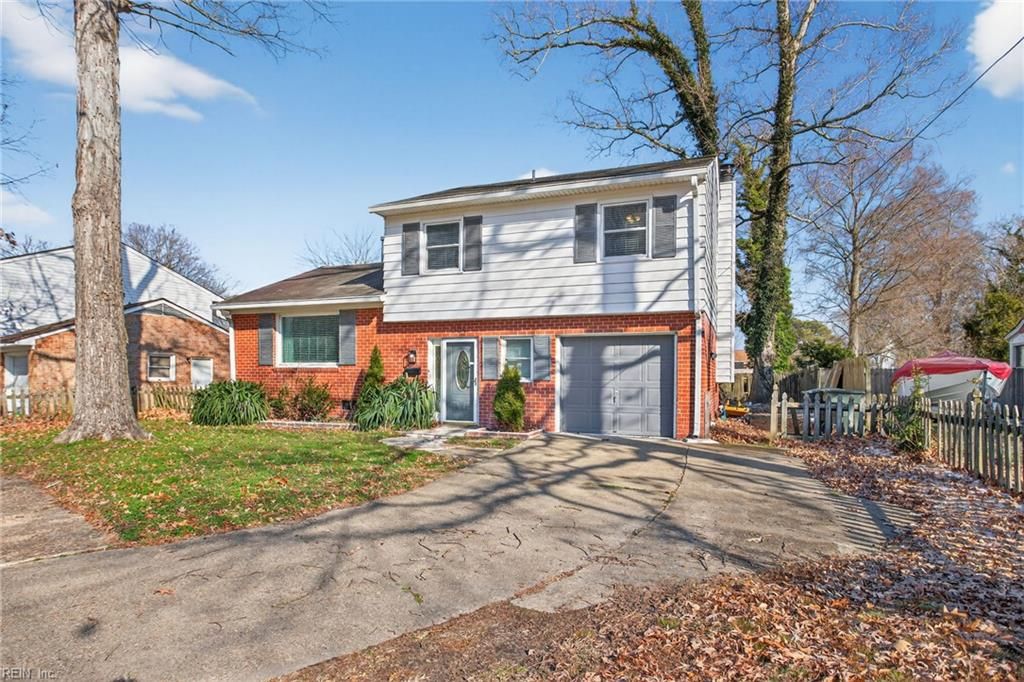 Photo of 304 Woodland Road, Hampton, VA 23669 (MLS # 10618289)