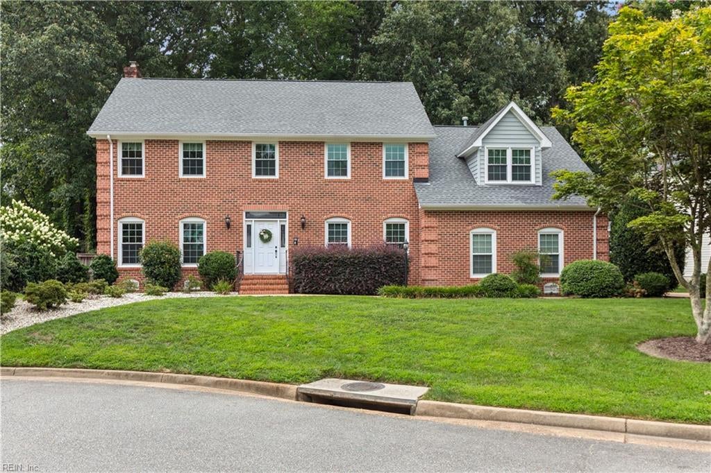 Photo of 508 Birkdale Court, Yorktown, VA 23693 (MLS # 10647637)