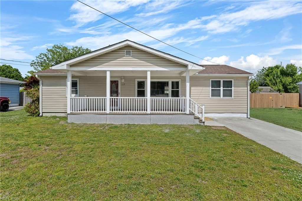 Photo of 129 Kidd Boulevard, Norfolk, VA 23502 (MLS # 10634996)