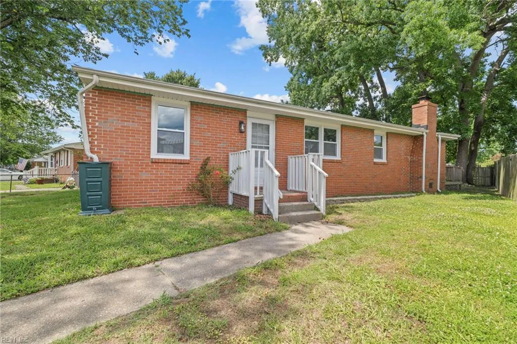 Chesapeake, Virginia 23325, United States, 3 Bedrooms Bedrooms, ,2 BathroomsBathrooms,Residential,Pending,150061