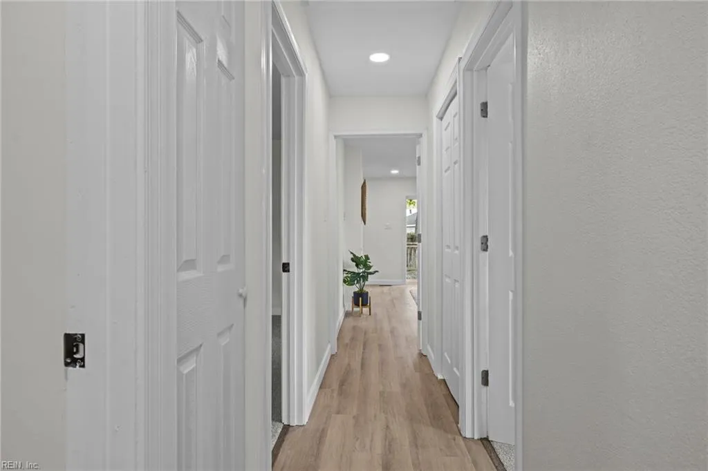 Chesapeake, Virginia 23325, United States, 3 Bedrooms Bedrooms, ,2 BathroomsBathrooms,Residential,Pending,150061