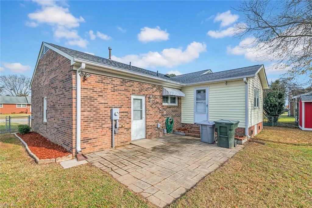 Hampton, Virginia 23664, United States, 3 Bedrooms Bedrooms, ,2 BathroomsBathrooms,Residential,Active,251722