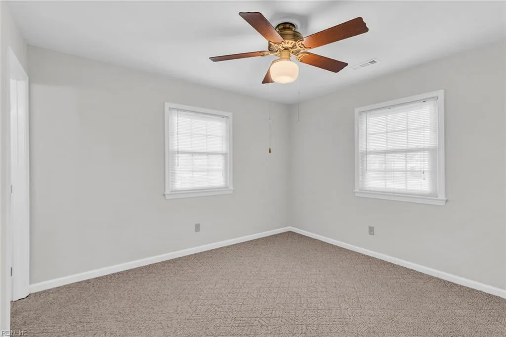 Hampton, Virginia 23664, United States, 3 Bedrooms Bedrooms, ,2 BathroomsBathrooms,Residential,Active,251722