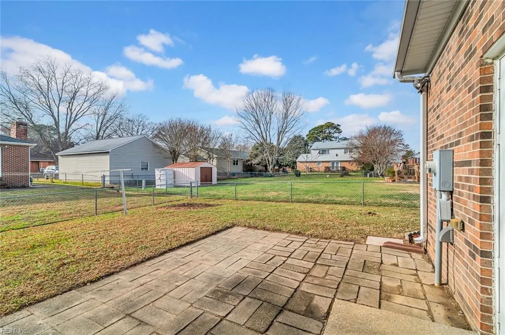 Hampton, Virginia 23664, United States, 3 Bedrooms Bedrooms, ,2 BathroomsBathrooms,Residential,Active,251722