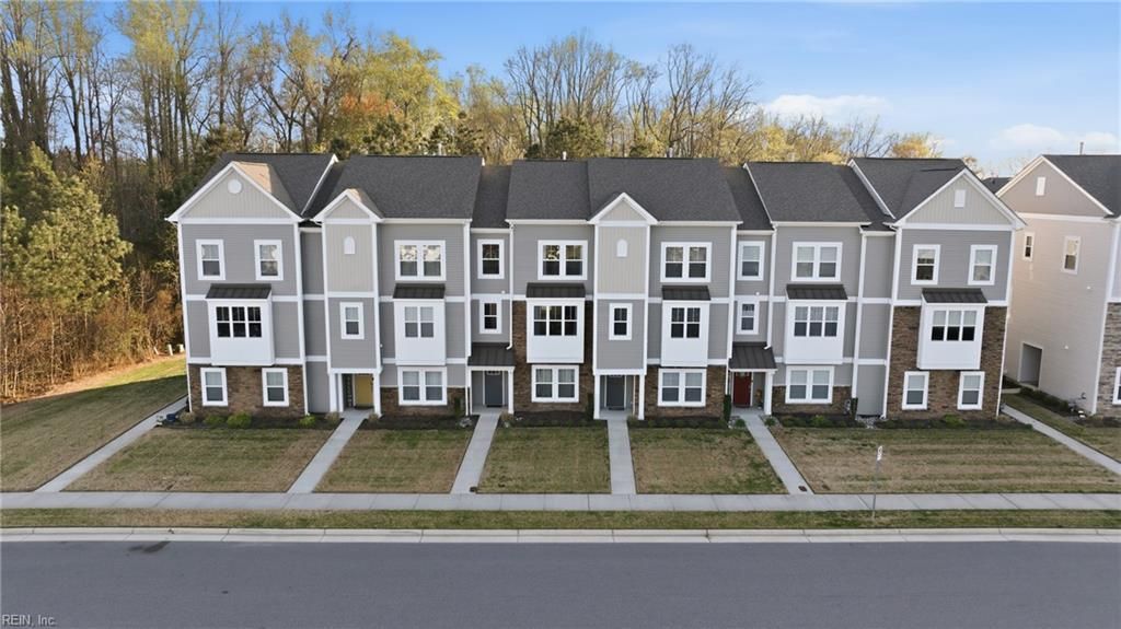 Photo of 2003 Laycock Lane #103, Suffolk, VA 23435 (MLS # 10627718)