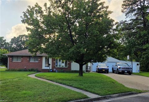 104 Kingwood DR Newport News VA 23601