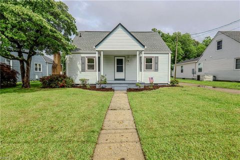 8014 E Glen RD Norfolk VA 23505