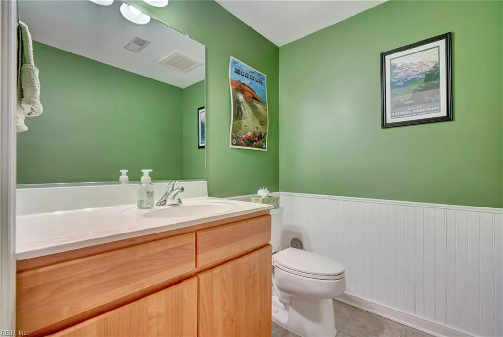 Norfolk, Virginia 23510, United States, 1 Bedroom Bedrooms, ,2 BathroomsBathrooms,Residential,Pending,12030