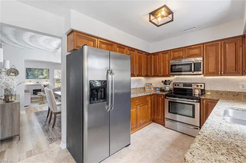 Virginia Beach, Virginia 23454, United States, 4 Bedrooms Bedrooms, ,3 BathroomsBathrooms,Residential,Active,195224