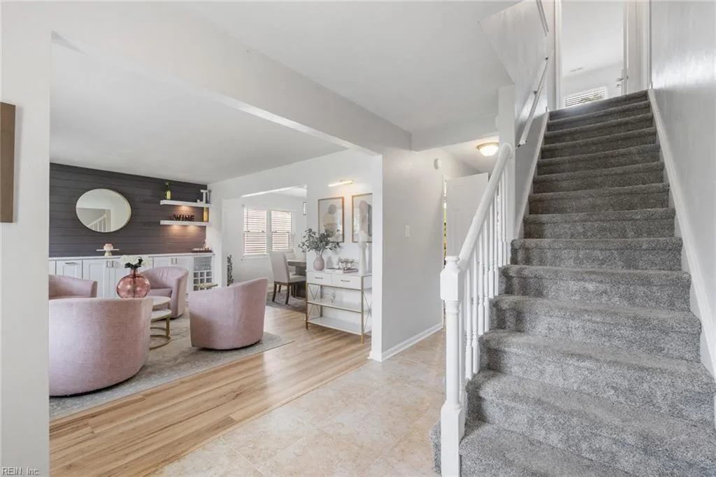 Virginia Beach, Virginia 23454, United States, 4 Bedrooms Bedrooms, ,3 BathroomsBathrooms,Residential,Active,195224