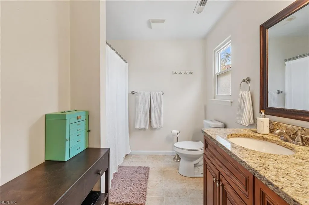 Virginia Beach, Virginia 23454, United States, 4 Bedrooms Bedrooms, ,3 BathroomsBathrooms,Residential,Active,195224