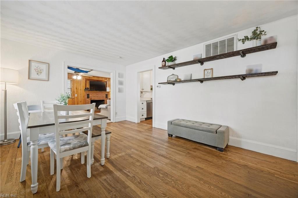 Photo of 1417 Mary Avenue, Norfolk, VA 23502 (MLS # 10641581)
