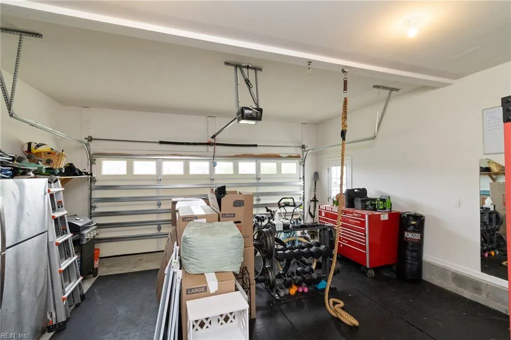 Moyock, North Carolina 27958, United States, 5 Bedrooms Bedrooms, ,4 BathroomsBathrooms,Residential,Active,250836