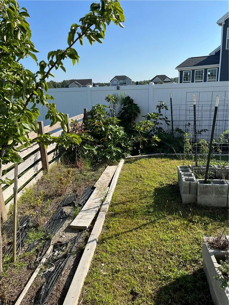 Moyock, North Carolina 27958, United States, 5 Bedrooms Bedrooms, ,4 BathroomsBathrooms,Residential,Active,250836