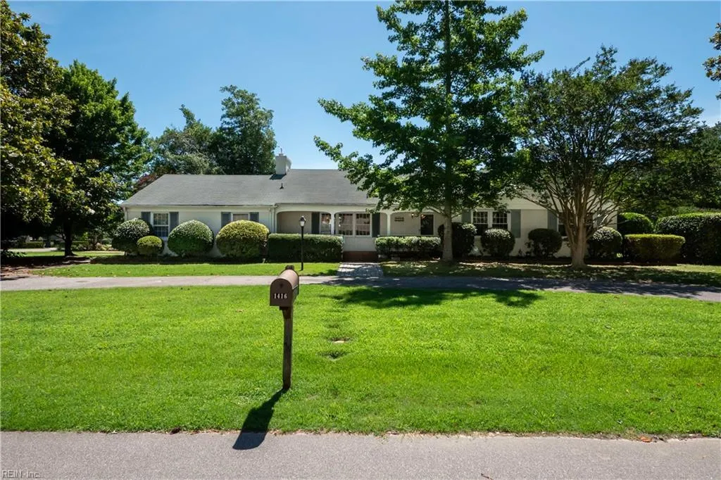 Virginia Beach, Virginia 23451, United States, 3 Bedrooms Bedrooms, ,2 BathroomsBathrooms,Residential,Pending,156031