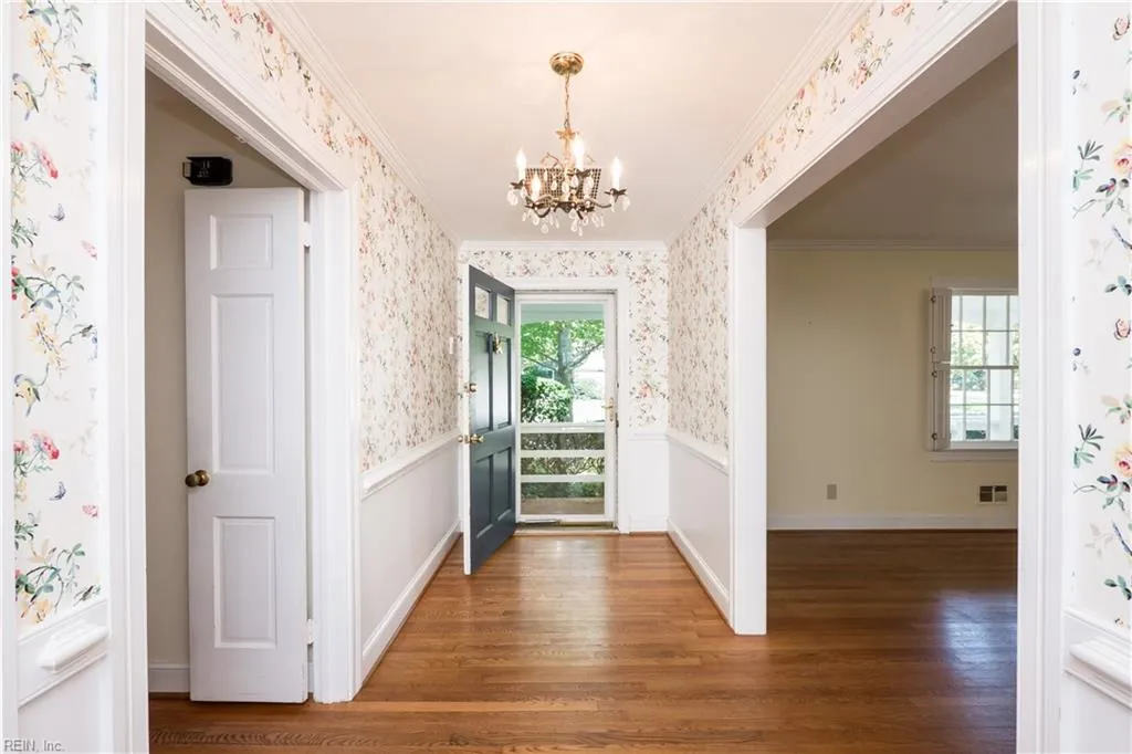 Virginia Beach, Virginia 23451, United States, 3 Bedrooms Bedrooms, ,2 BathroomsBathrooms,Residential,Pending,156031