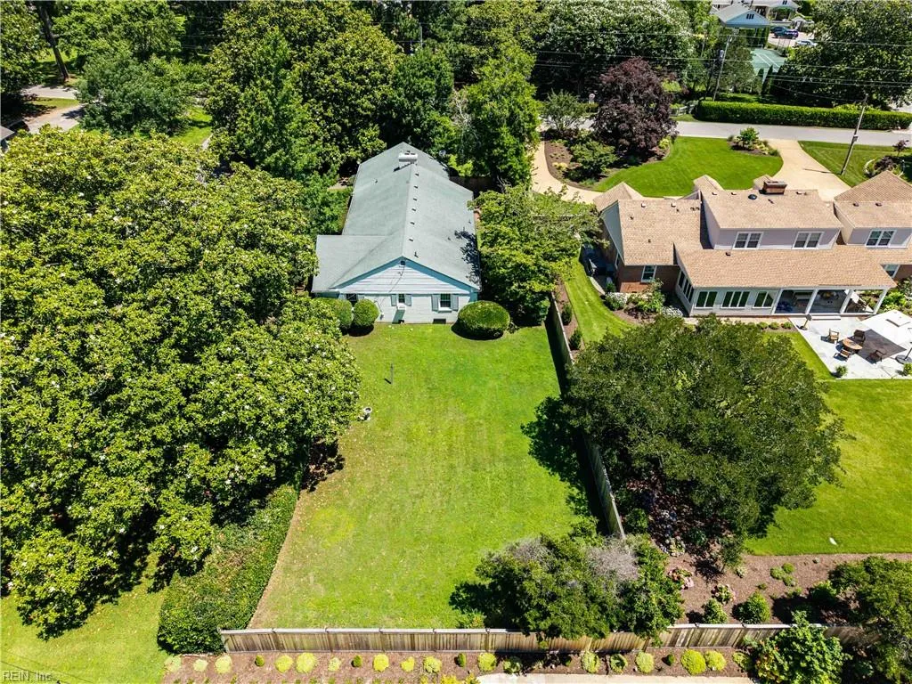 Virginia Beach, Virginia 23451, United States, 3 Bedrooms Bedrooms, ,2 BathroomsBathrooms,Residential,Pending,156031