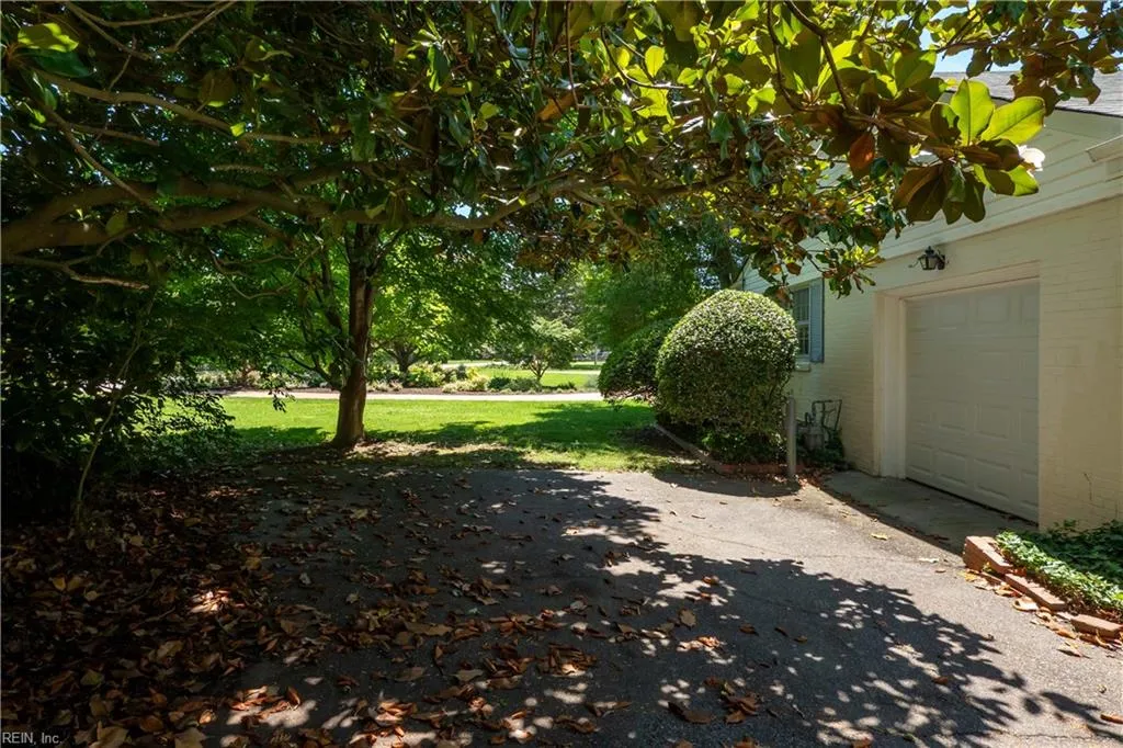 Virginia Beach, Virginia 23451, United States, 3 Bedrooms Bedrooms, ,2 BathroomsBathrooms,Residential,Pending,156031