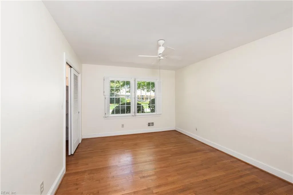 Virginia Beach, Virginia 23451, United States, 3 Bedrooms Bedrooms, ,2 BathroomsBathrooms,Residential,Pending,156031