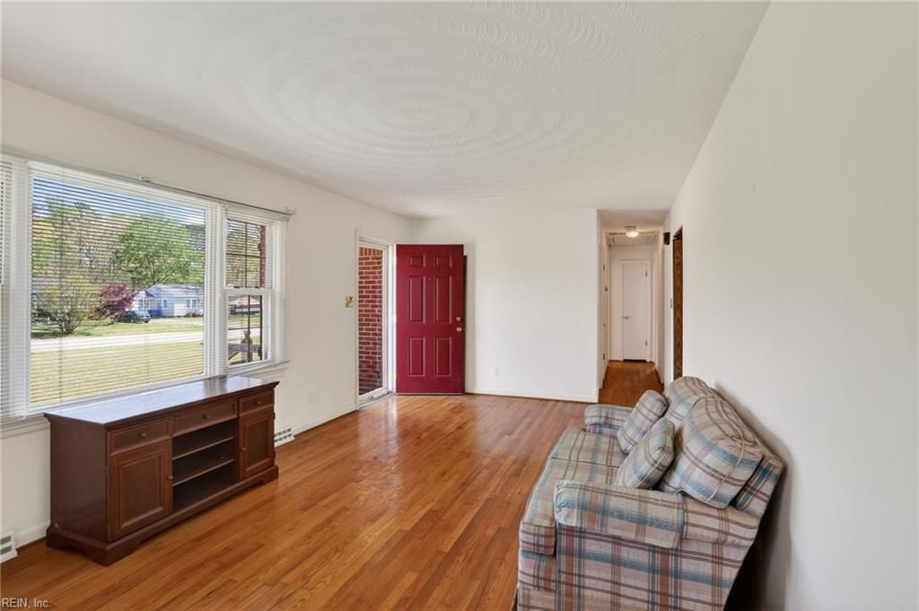 Photo of 637 Turlington Road Road, Suffolk, VA 23434 (MLS # 10628837)